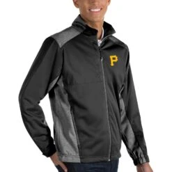 Men's Pittsburgh Pirates Antigua Black Revolve Full-Zip Jacket